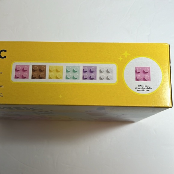 New LEGO Classic Creative Pastel Fun Building Bricks Toy 11028 UNOPENED - Picture 4 of 5